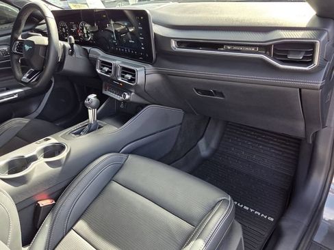 Used 2026 Ford Mustang GT Premium RWD image 12