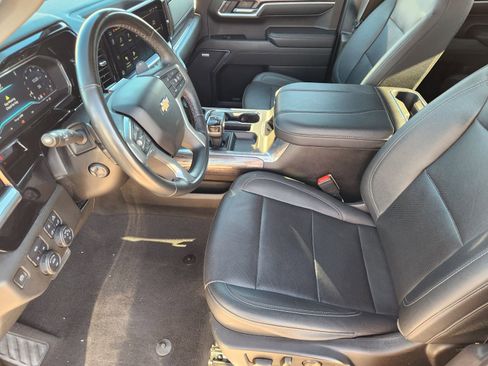 Used 2023 Chevrolet Silverado 1500 LTZ image 13