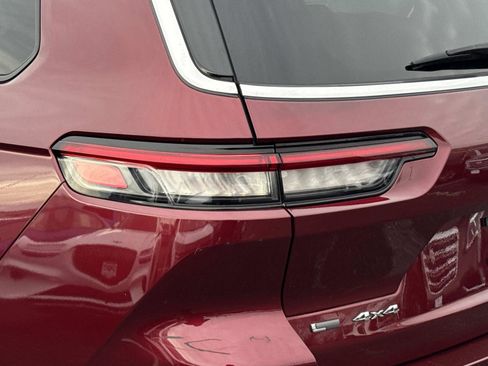 Used 2021 Jeep Grand Cherokee L Limited image 25