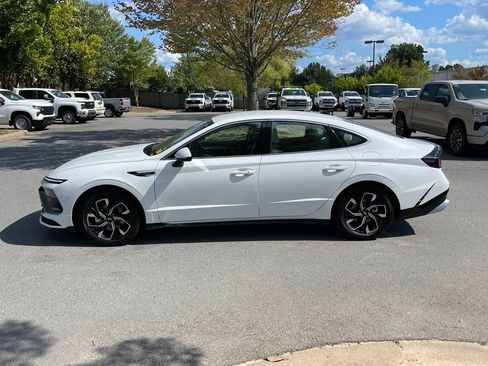 Used 2024 Hyundai Sonata SEL FWD image 5
