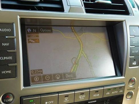 Used 2018 Lexus GX 460 Luxury w/ Sport Design Package image 19