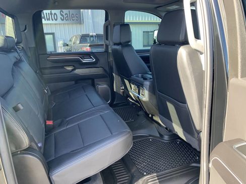 Used 2025 GMC Sierra 2500 Denali w/ Denali Reserve Package AWD/4WD image 25