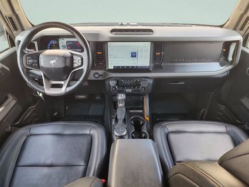 Used 2023 Ford Bronco Badlands AWD/4WD image 9