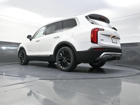 Used 2022 Kia Telluride SX w/ Towing Package AWD/4WD image 25