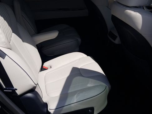 Used 2025 Hyundai Palisade Limited image 15