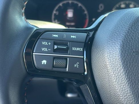 Used 2023 Honda HR-V Sport image 17