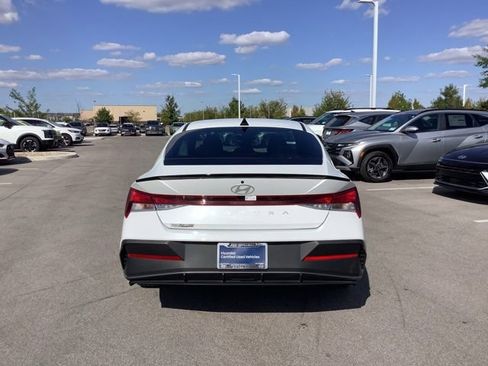 Certified 2025 Hyundai Elantra Sport image 7