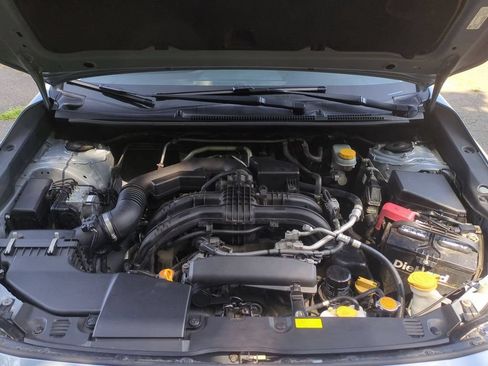 Used 2019 Subaru Crosstrek 2.0i Premium AWD/4WD image 28