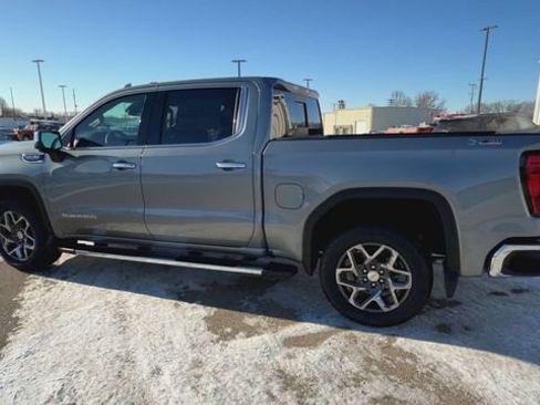 New 2026 GMC Sierra 1500 SLT w/ SLT Premium Plus Package image 40