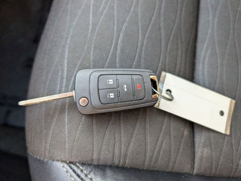 Used 2016 Buick Encore Convenience image 25