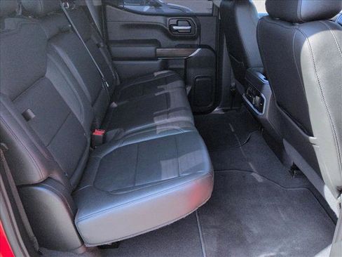 Used 2021 GMC Sierra 1500 SLT w/ SLT Convenience Package AWD/4WD image 26