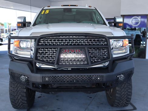 Used 2015 GMC Sierra 3500 Denali w/ Duramax Plus Package image 12