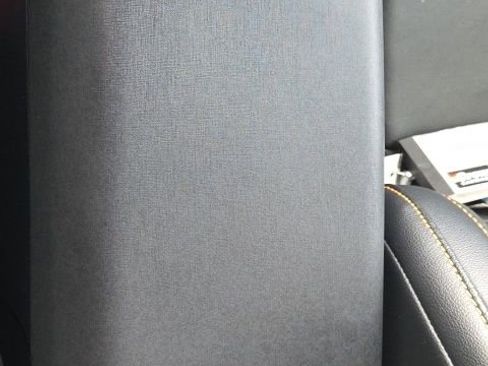 Used 2022 Ford Bronco Badlands image 36