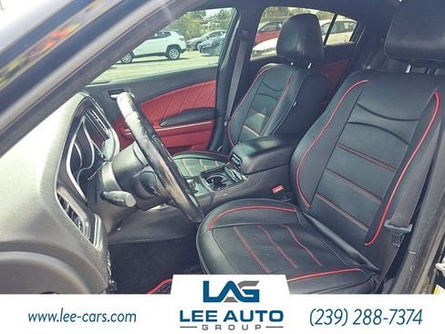 Used 2016 Dodge Charger SXT w/ Plus Group RWD image 4