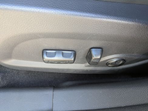 Used 2018 Hyundai Santa Fe Sport w/ 2.0T Ultimate Tech Package 05 image 19