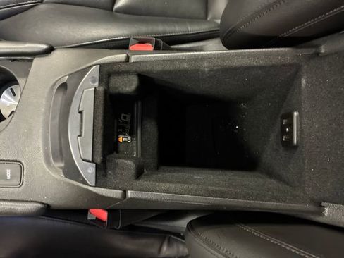 Used 2019 Cadillac XT5 Premium Luxury FWD image 27