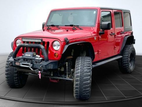 Used 2012 Jeep Wrangler Unlimited Rubicon w/ Dual Top Group AWD/4WD image 4