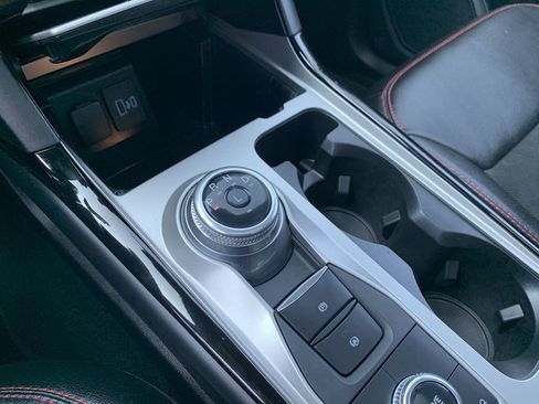 Used 2022 Ford Explorer ST-Line w/ Class IV Trailer Tow Package image 19