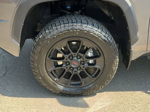 Used 2023 Toyota Tundra Limited w/ TRD Off-Road Package image 8
