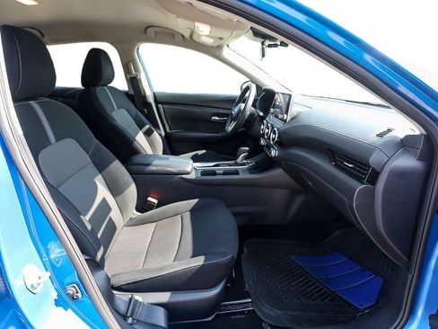 Used 2024 Nissan Sentra SV FWD image 21