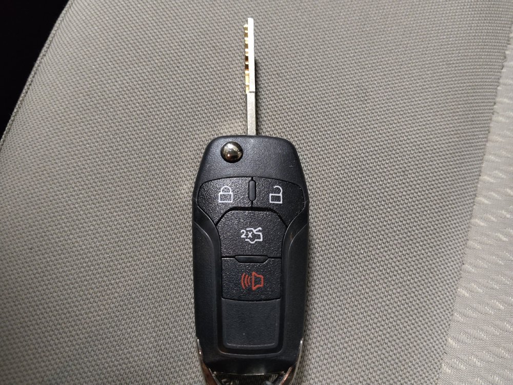 Used 2019 Ford EcoSport S FWD image 32