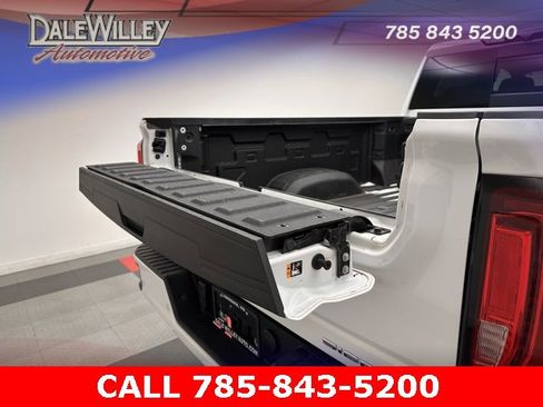 Used 2023 GMC Sierra 2500 Denali image 26