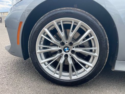 Used 2023 BMW 330i xDrive Sedan w/ Convenience Package AWD/4WD image 23