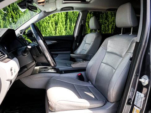 Used 2021 Honda Pilot EX-L image 7