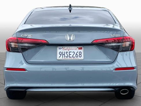 Used 2024 Honda Civic Sport image 4