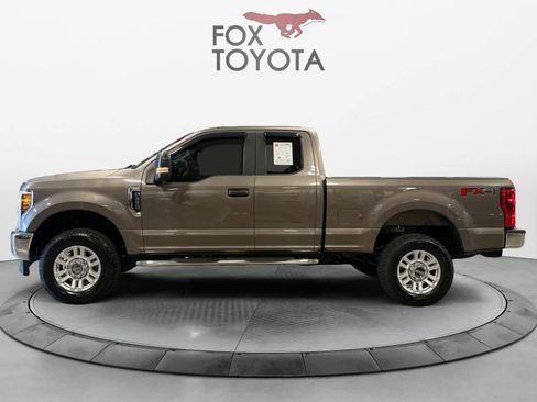 Used 2019 Ford F250 XL w/ STX Appearance Package image 3