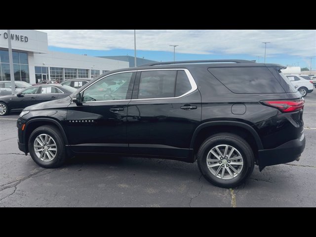 Certified 2023 Chevrolet Traverse LT FWD image 6
