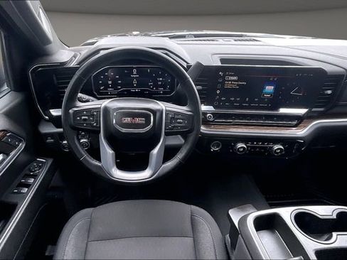 Used 2023 GMC Sierra 1500 Elevation RWD image 5