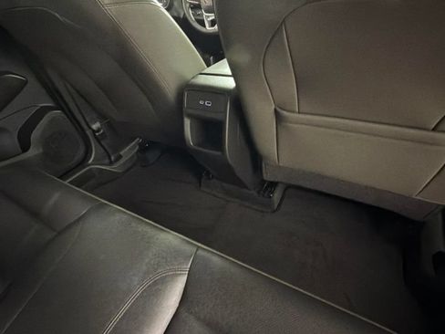 Used 2024 Chevrolet Trax ACTIV w/ Sunroof Package FWD image 30