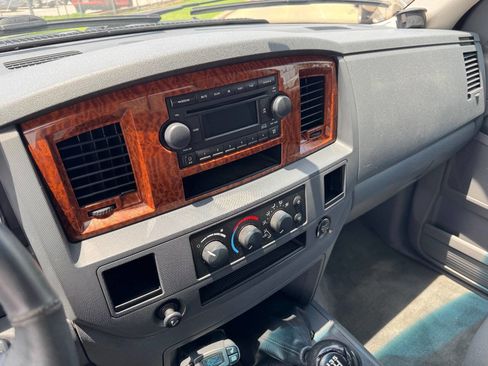 Used 2006 Dodge Ram 3500 Truck SLT w/ Quad Cab Big Horn Value Group image 38