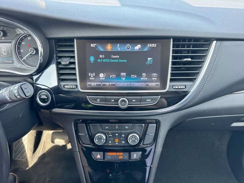 Used 2018 Buick Encore Preferred AWD/4WD image 26