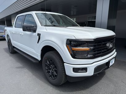 New 2026 Ford F150 XLT w/ XLT Black Appearance Package