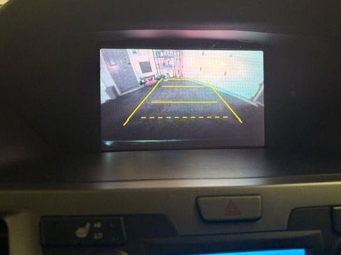 Used 2011 Honda Odyssey EX-L image 17