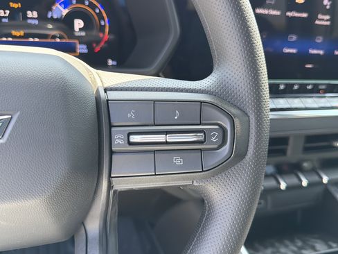 New 2026 Chevrolet Colorado Trail Boss AWD/4WD image 26