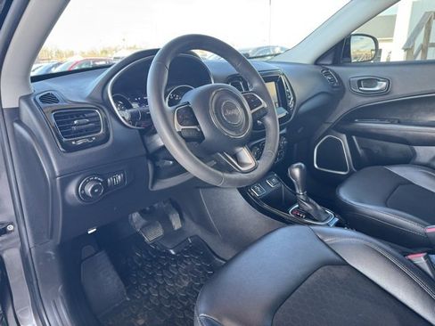 Used 2021 Jeep Compass Altitude image 16