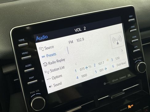 Used 2019 Toyota Avalon Touring image 20