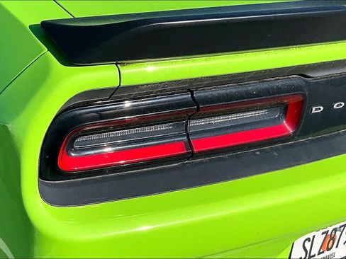 Used 2023 Dodge Challenger SXT w/ Plus Package image 7