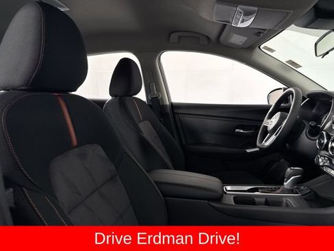 Used 2025 Nissan Sentra SR w/ Midnight Edition FWD image 24