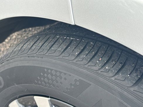 Certified 2024 Nissan Altima 2.5 SV w/ SV Premium Package image 10