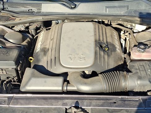 Used 2013 Dodge Challenger R/T w/ Blacktop Pkg image 26