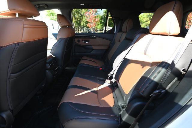 Used 2026 Honda Passport TrailSport Elite image 11
