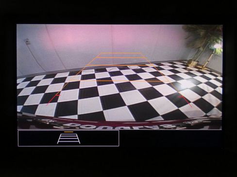 Used 2024 GMC Terrain SLE image 13