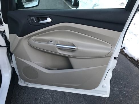 Used 2018 Ford Escape Titanium image 47