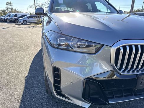 Used 2025 BMW X5 xDrive40i w/ Executive Package image 8