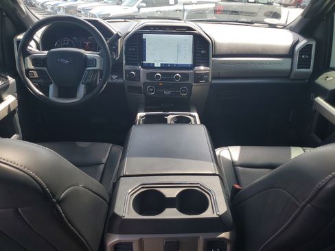 Used 2022 Ford F250 Lariat w/ Lariat Ultimate Package AWD/4WD image 19