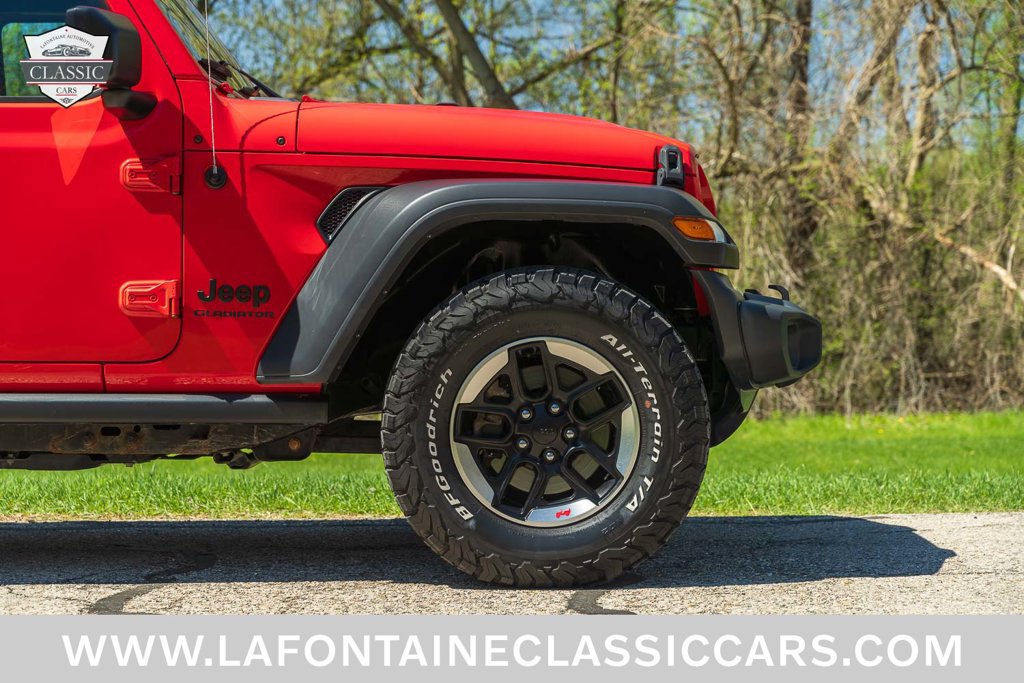 Used 2020 Jeep Gladiator Sport w/ Technology Group AWD/4WD image 27